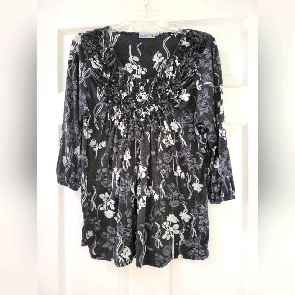 Unity World Wear knit top